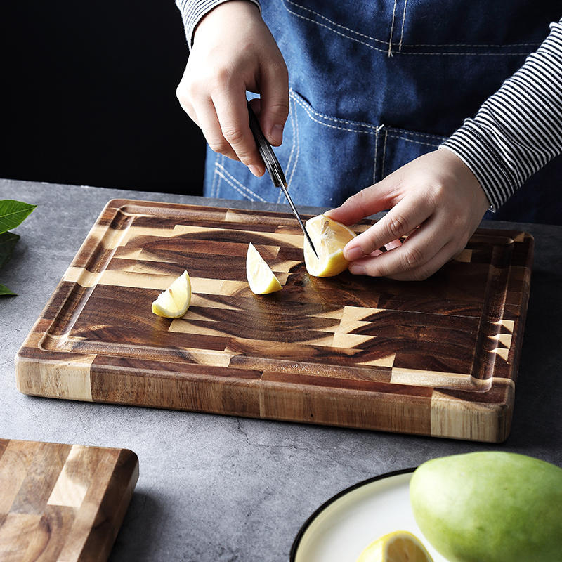 Tabla de Corte de Madera Maciza: Estilo y Durabilidad