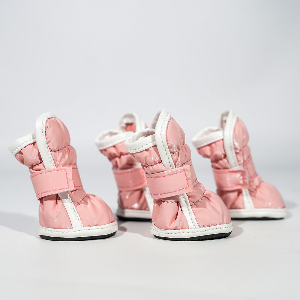 Zapatos Impermeables para Perro: Patas Cálidas y Seguras
