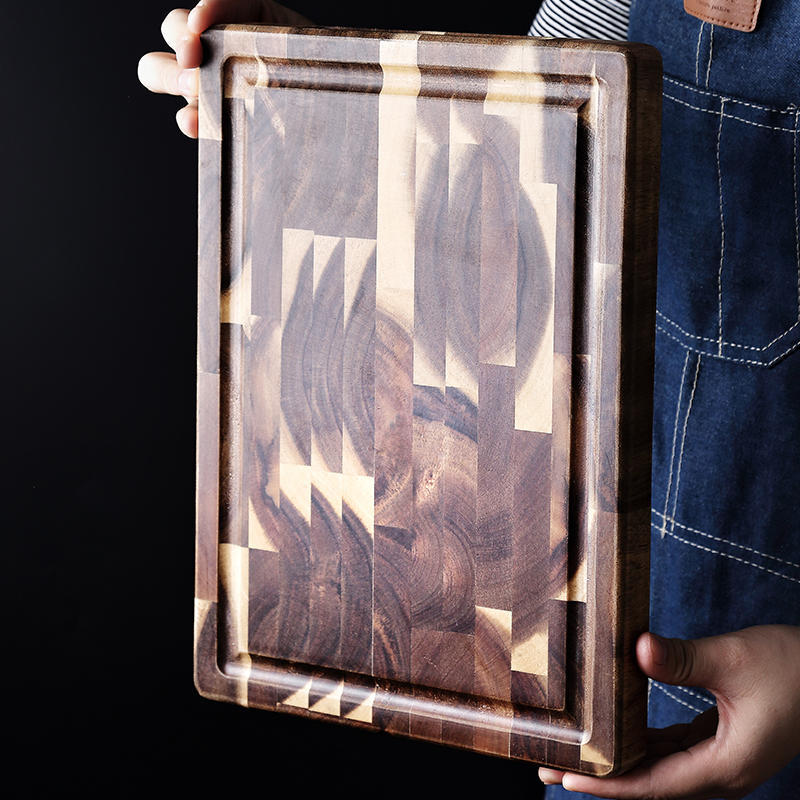 Tabla de Corte de Madera Maciza: Estilo y Durabilidad