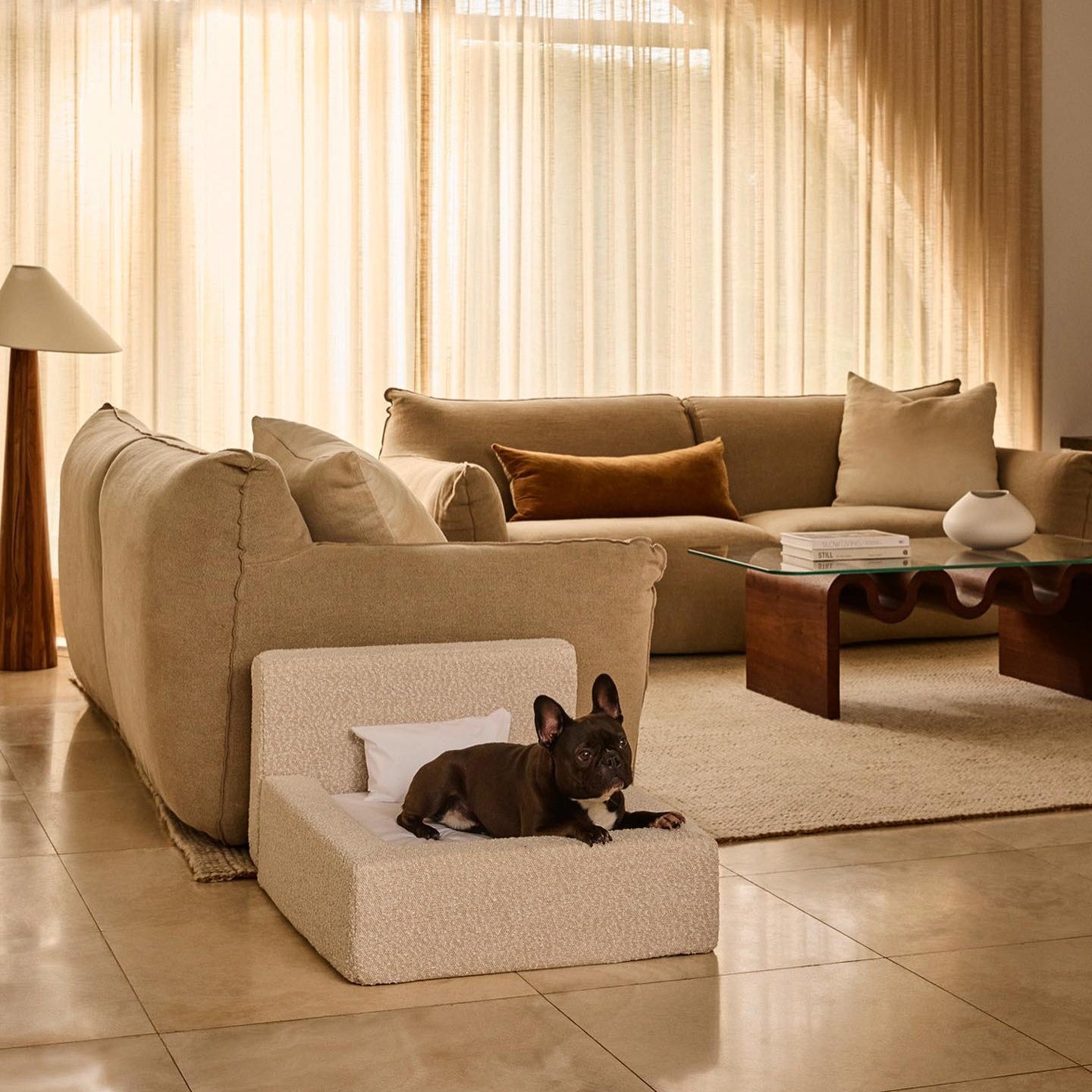Cama Rectangular para Perros y Gatos: Sueño Confortable