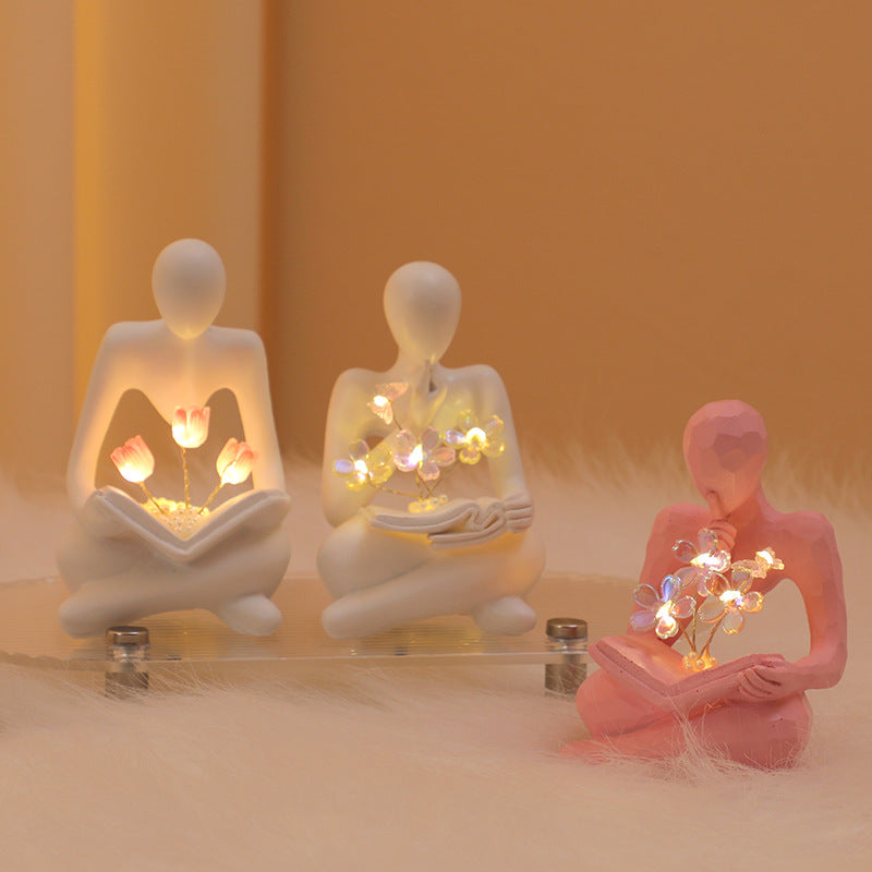Lámpara de Mesa Decorativa “El Silencio es Dorado”