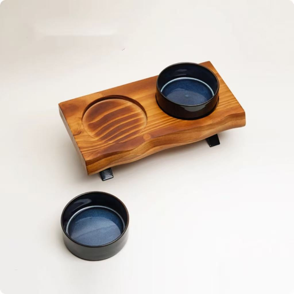 Comedero Cerámico con Soporte de Madera: Estable y Seguro