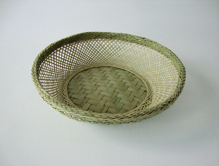 Plato de Bambú Artesanal: Toque Natural en tu Mesa