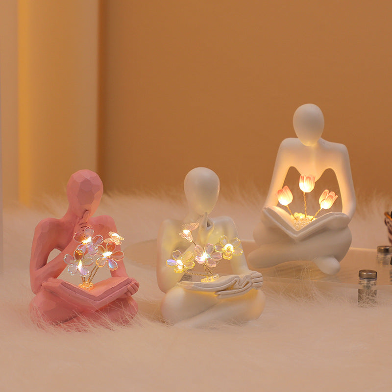 Lámpara de Mesa Decorativa “El Silencio es Dorado”