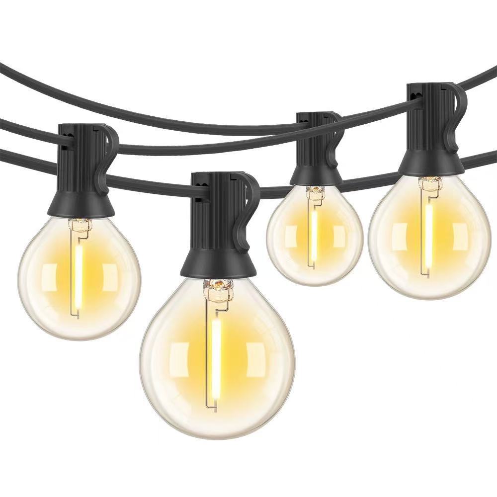 Luces LED Impermeables para Exterior: Jardín y Patio Encantador