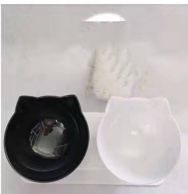 Plato Doble Elevado para Gatos: Cómodo y Saludable